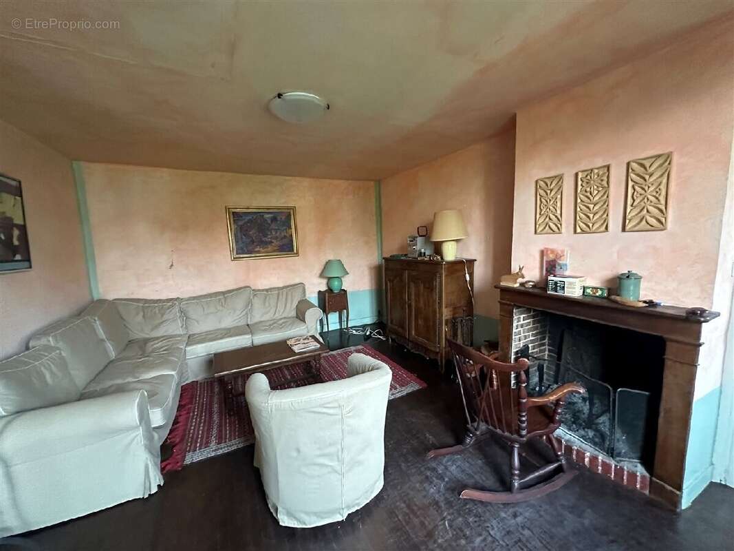 Maison à SAINT-ANGE-ET-TORCAY