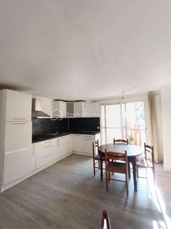 Maison à MONTESQUIEU-DES-ALBERES