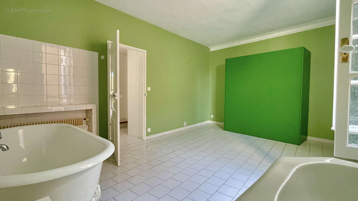 Appartement en duplex T5 avec terrasse au coeur d'Alès - photo 5