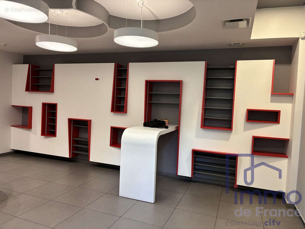 Commerce à SAINT-ETIENNE