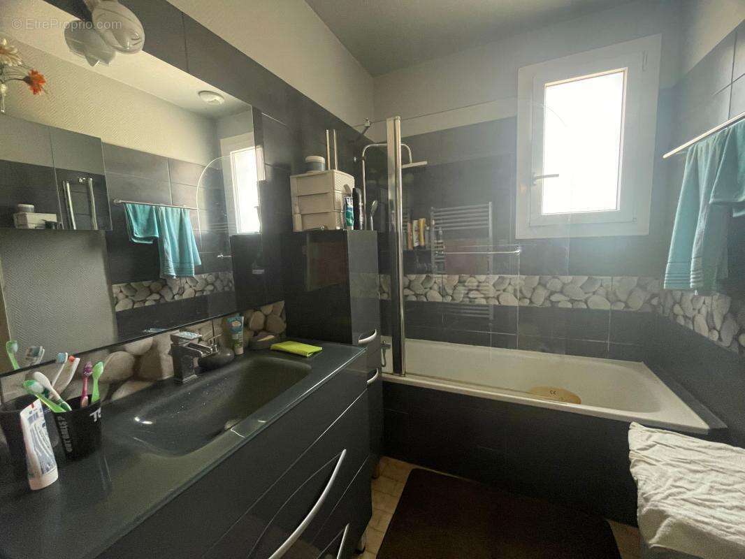 Maison à TIGNIEU-JAMEYZIEU