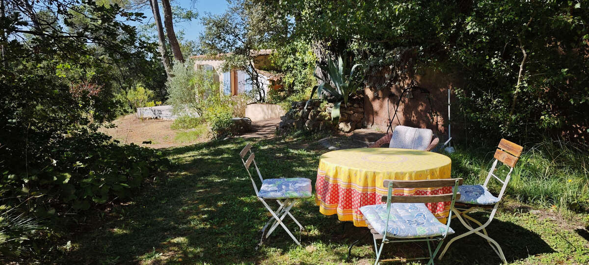 Propriété avec dépendances et vue montagne à Barjols - photo 6