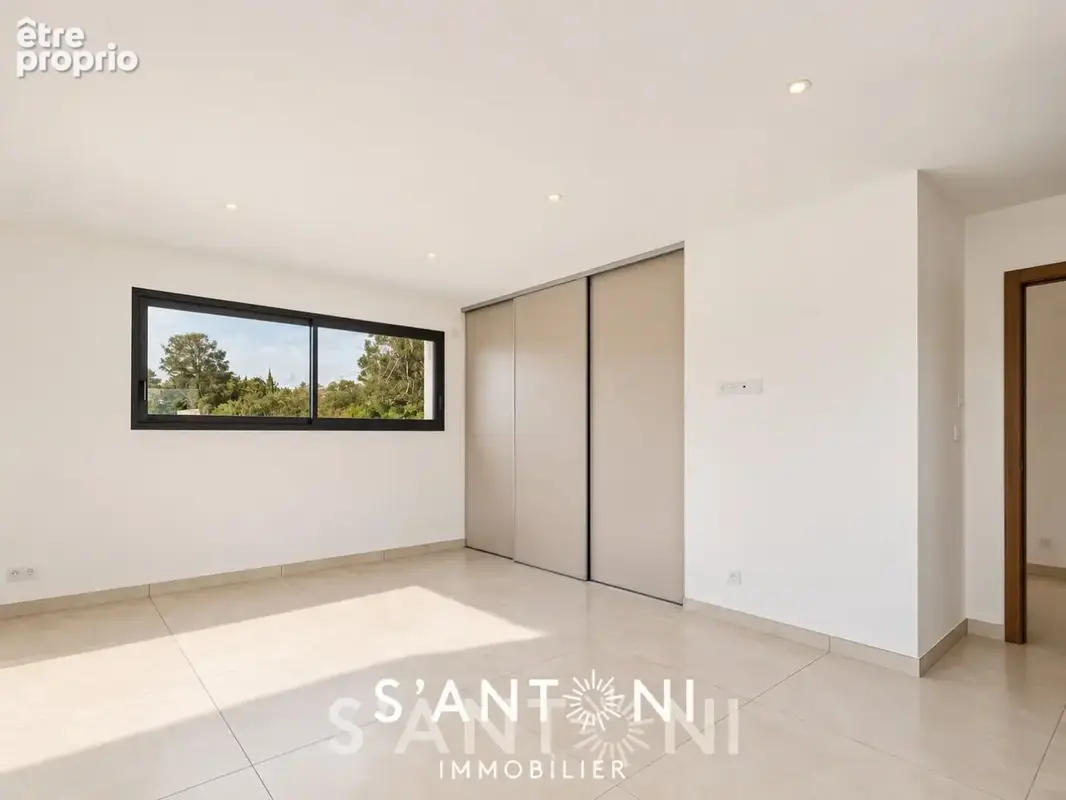 Villa 4 chambres -piscine- FRAIS NOTAIRE REDUIT ! - photo 11
