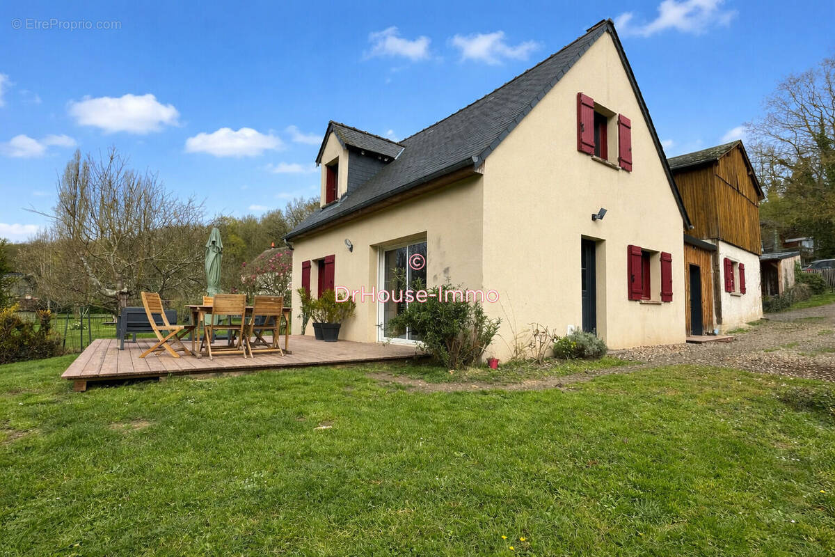 Maison à AZAY-LE-RIDEAU