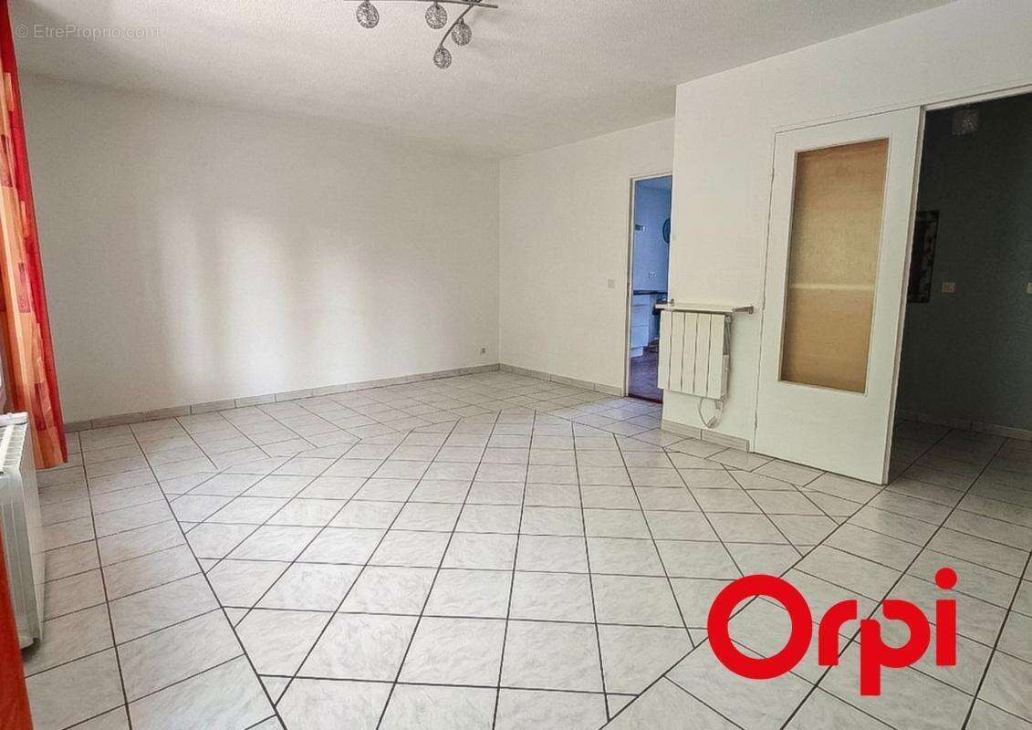 Appartement à LYON-8E