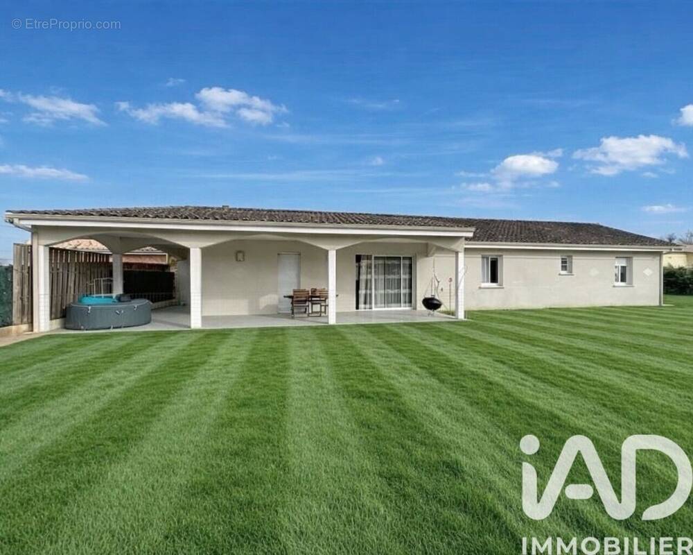 Photo 1 - Maison à CUBZAC-LES-PONTS