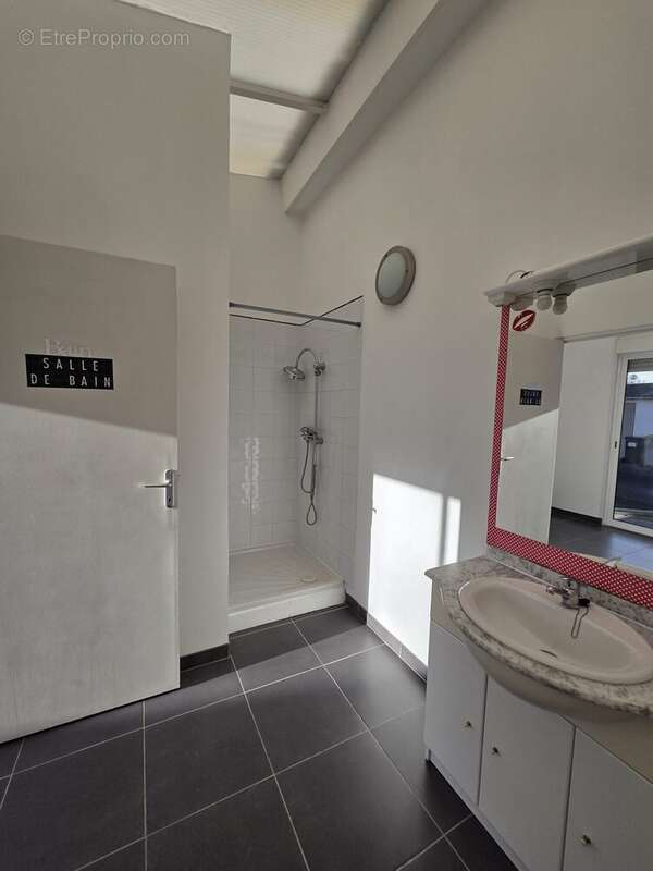 Maison à AULNOYE-AYMERIES