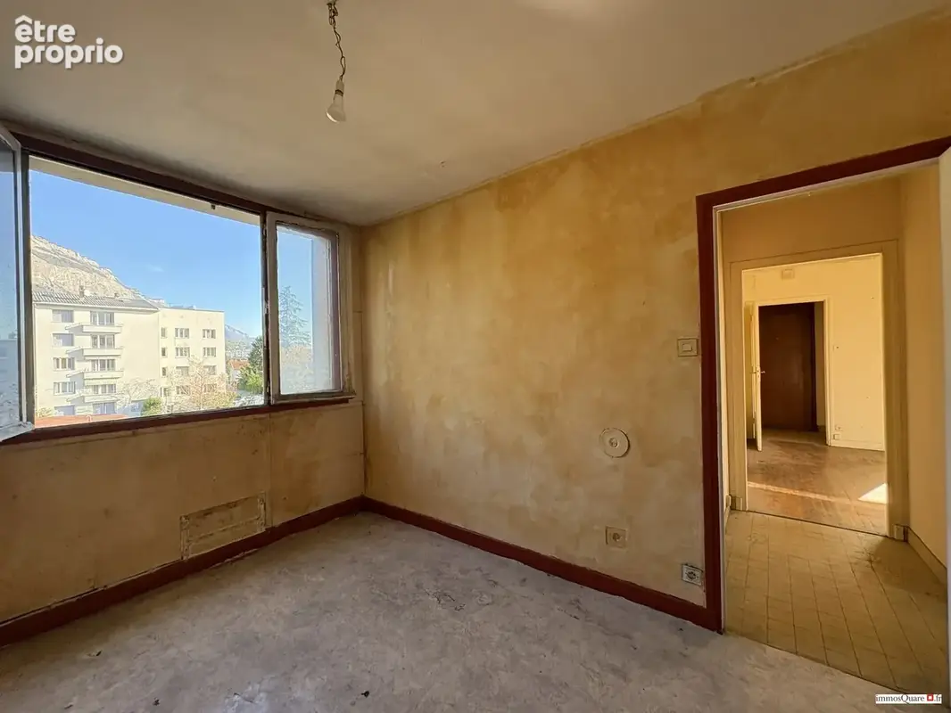 Appartement 4 pièces 65 m² à vendre à La Tronche (38700) - photo 9