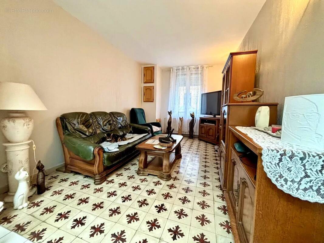 Maison à WALINCOURT-SELVIGNY