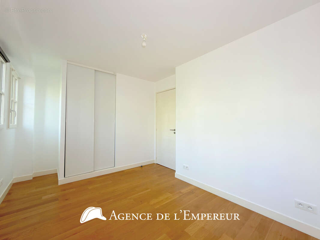 Appartement à GARCHES