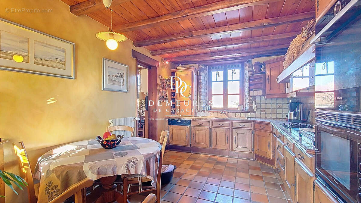 Maison à RETY