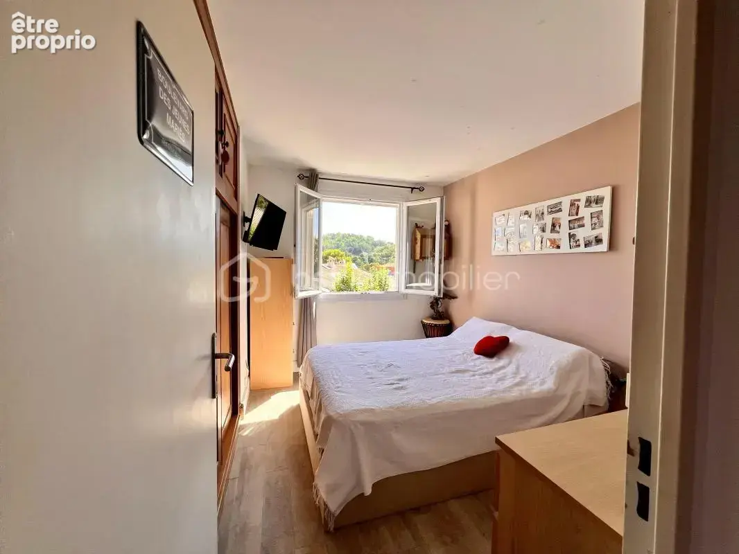Châteauneuf-grasse – place des pins – 3 pièces 66 m² – dernier étage – balcon – calme - photo 10
