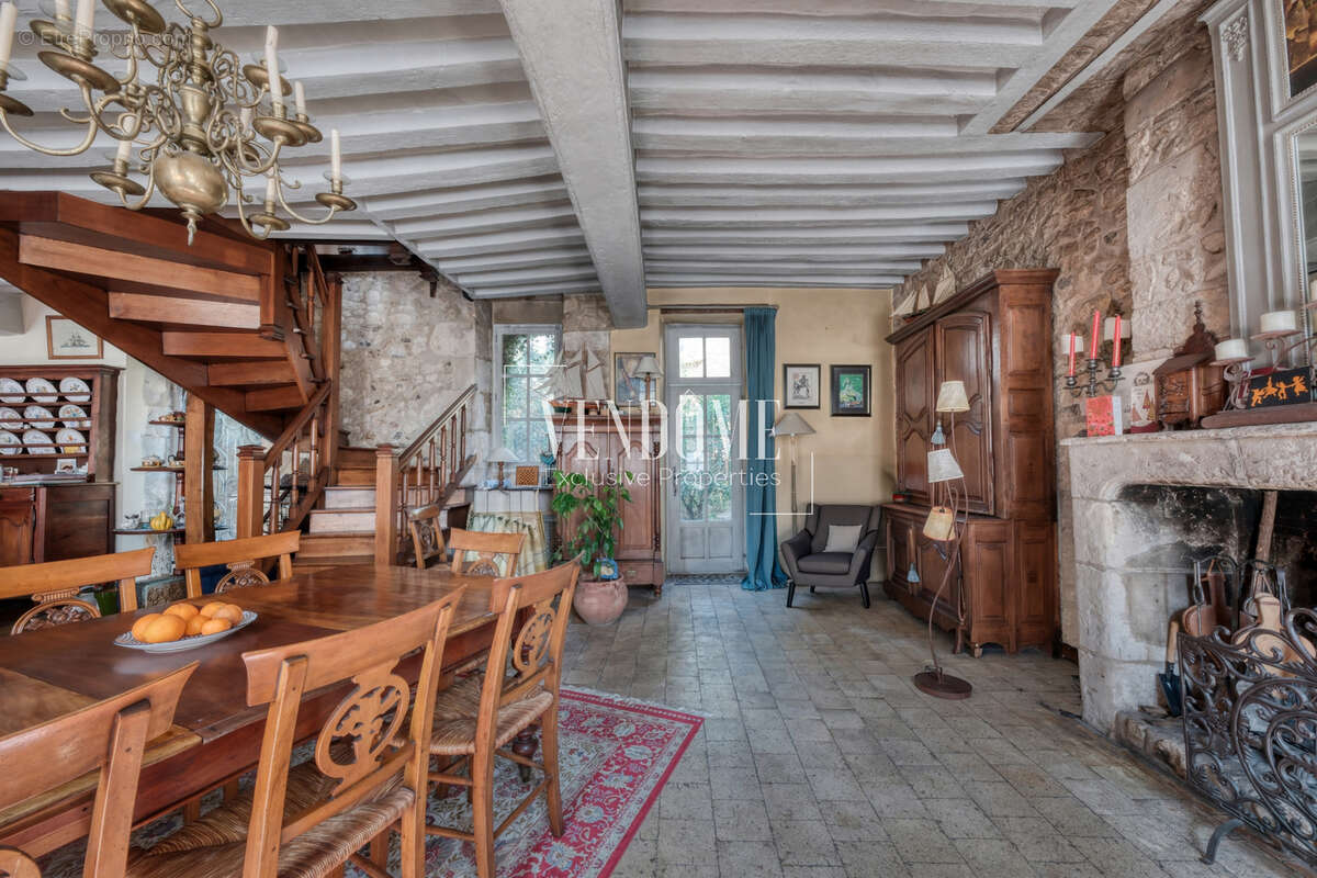 Maison à AUTHON-DU-PERCHE