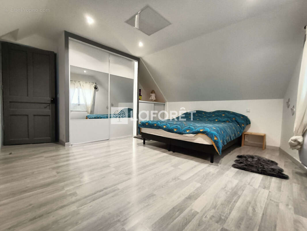 Maison à GASVILLE-OISEME