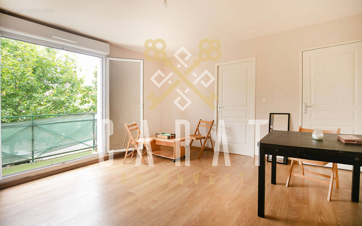 Appartement à BOUGUENAIS