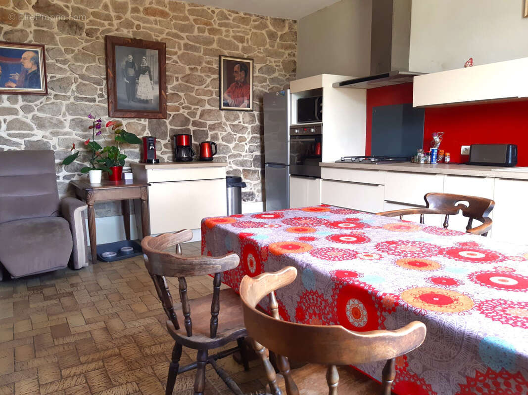 Maison à PLOGONNEC