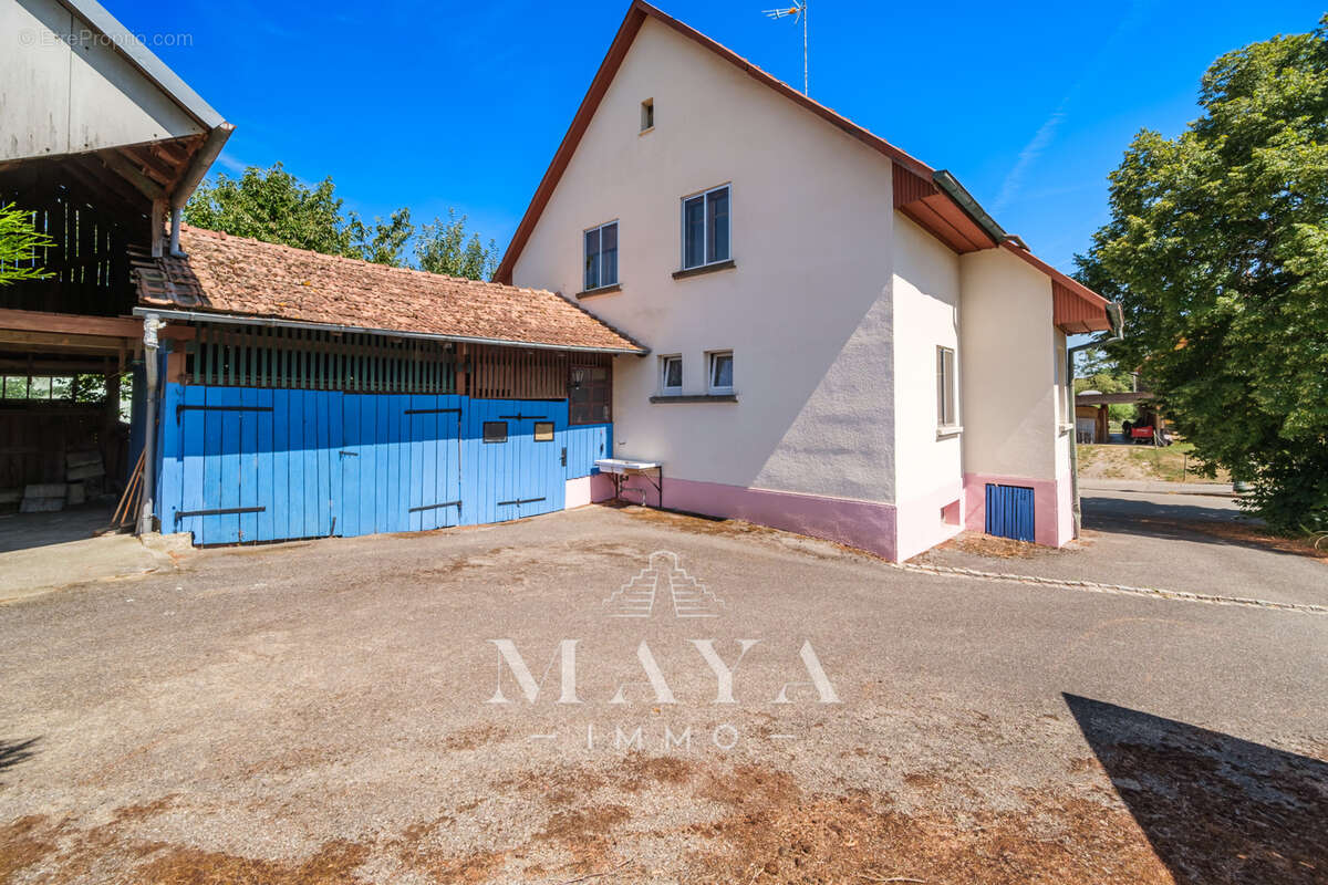ILLTAL, maison de 123m2 sur 17,42 ares de terrain. - photo 8