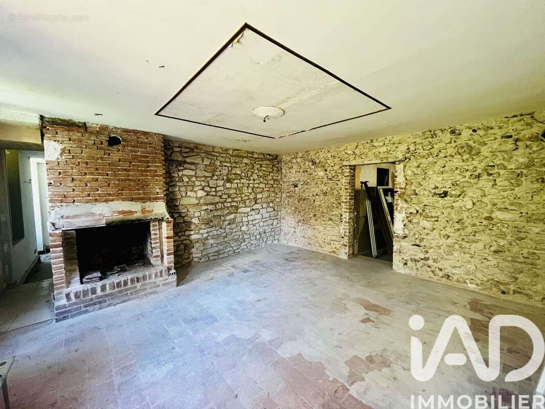 Photo 2 - Maison à VIERZON