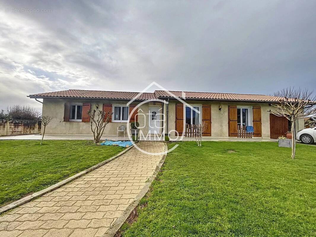 Maison à SAINT-PEY-DE-CASTETS