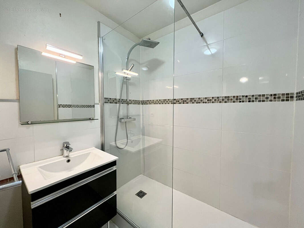 Appartement à BRIE-COMTE-ROBERT