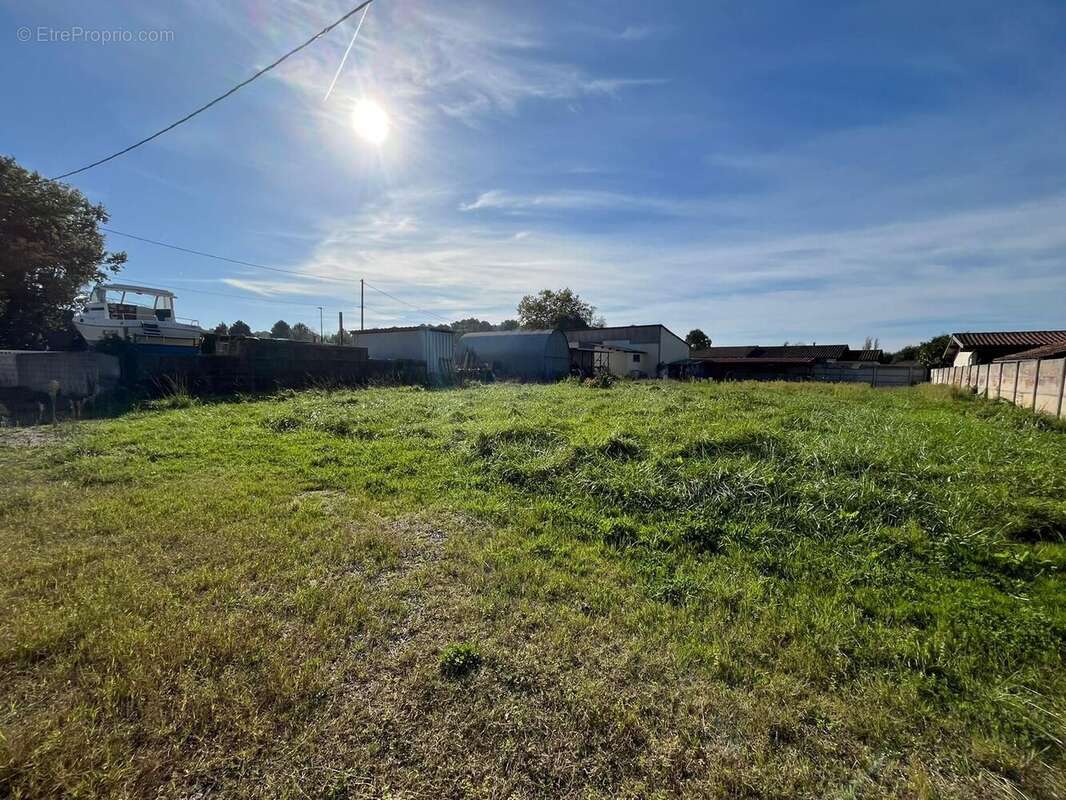 Terrain à LA TESTE-DE-BUCH