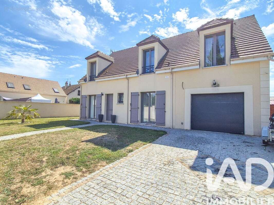 Photo 2 - Maison à FOLLAINVILLE-DENNEMONT