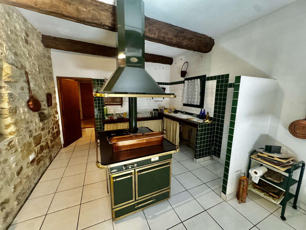 Mas provençal 356 m2 - photo 13