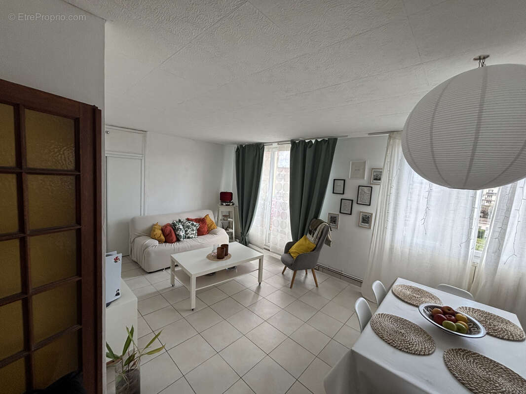 Appartement à SEYSSINET-PARISET