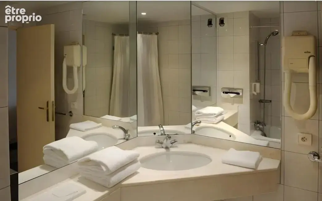 INVESTISSEMENT LOCATIF  Bussy-Saint-Georges  Résidence Affaires Villa Bellagio  7.37% de rentabilité - photo 3