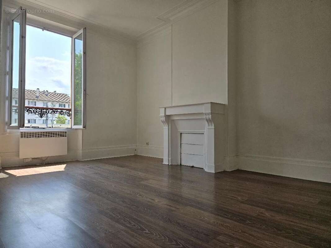 Appartement à THORIGNY-SUR-MARNE