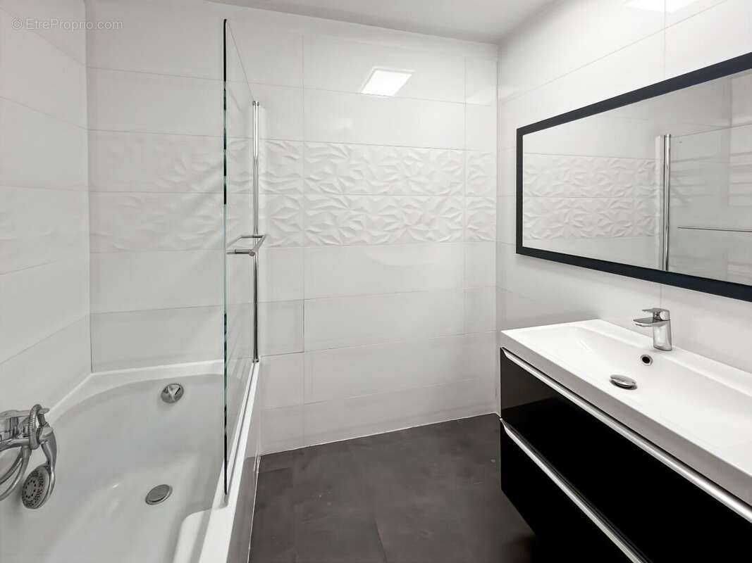 Appartement à CEYRAS