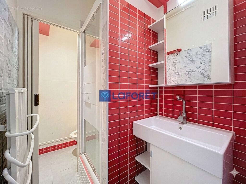 Appartement à SAINT-PIERRE-DU-PERRAY