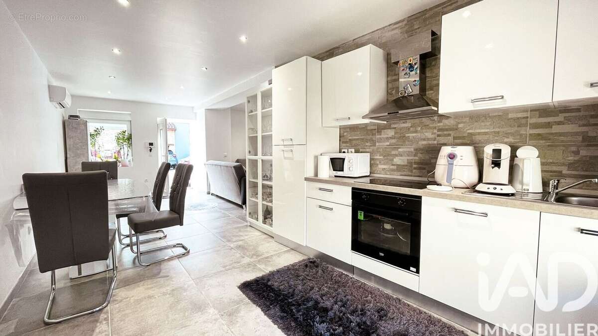 Photo 2 - Maison à VILLE-HOUDLEMONT