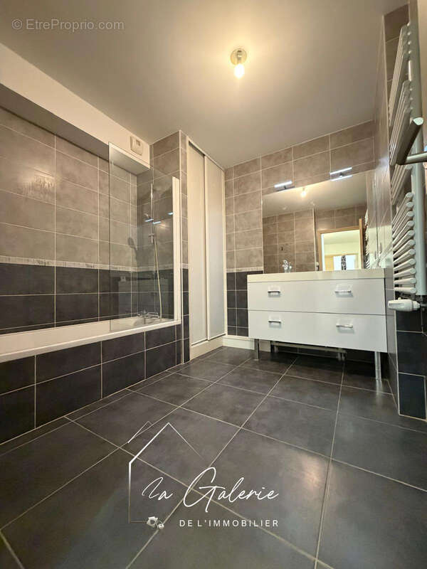 Appartement à SEYSSINS