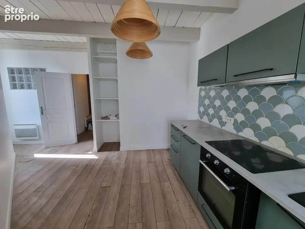 Appartement à MARSEILLE-3E