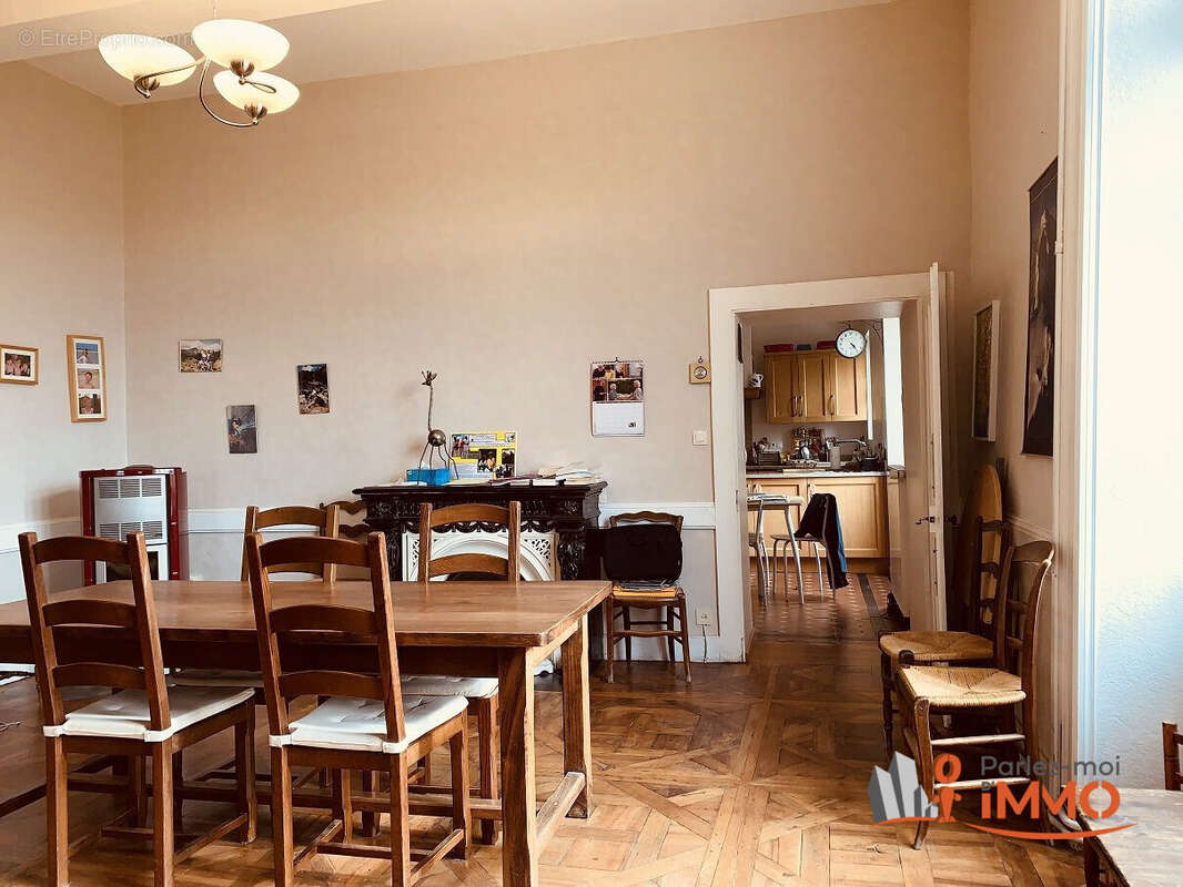 Maison à SAINT-GENIX-SUR-GUIERS