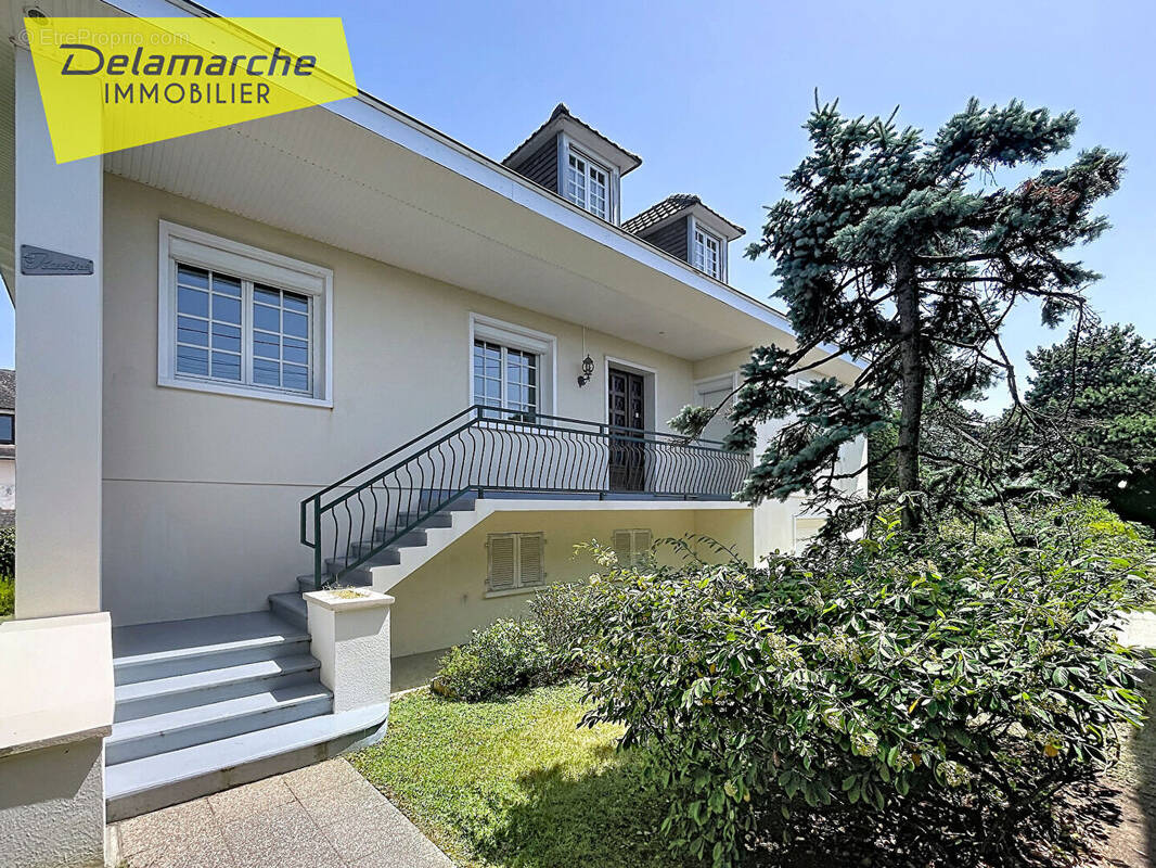 Maison à HAUTEVILLE-SUR-MER