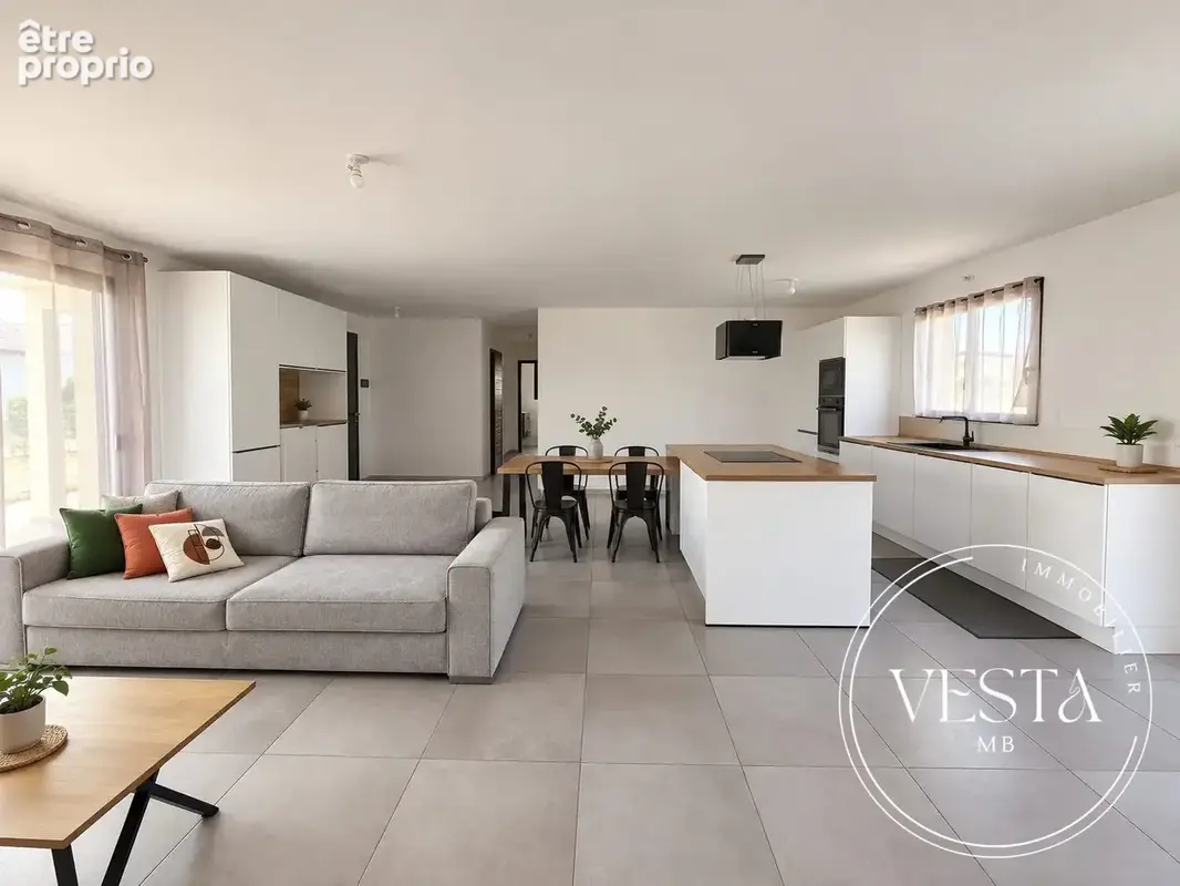 Maison 5 pièces 107 m² à vendre à Rouvres-En-Plaine (21110) - photo 3