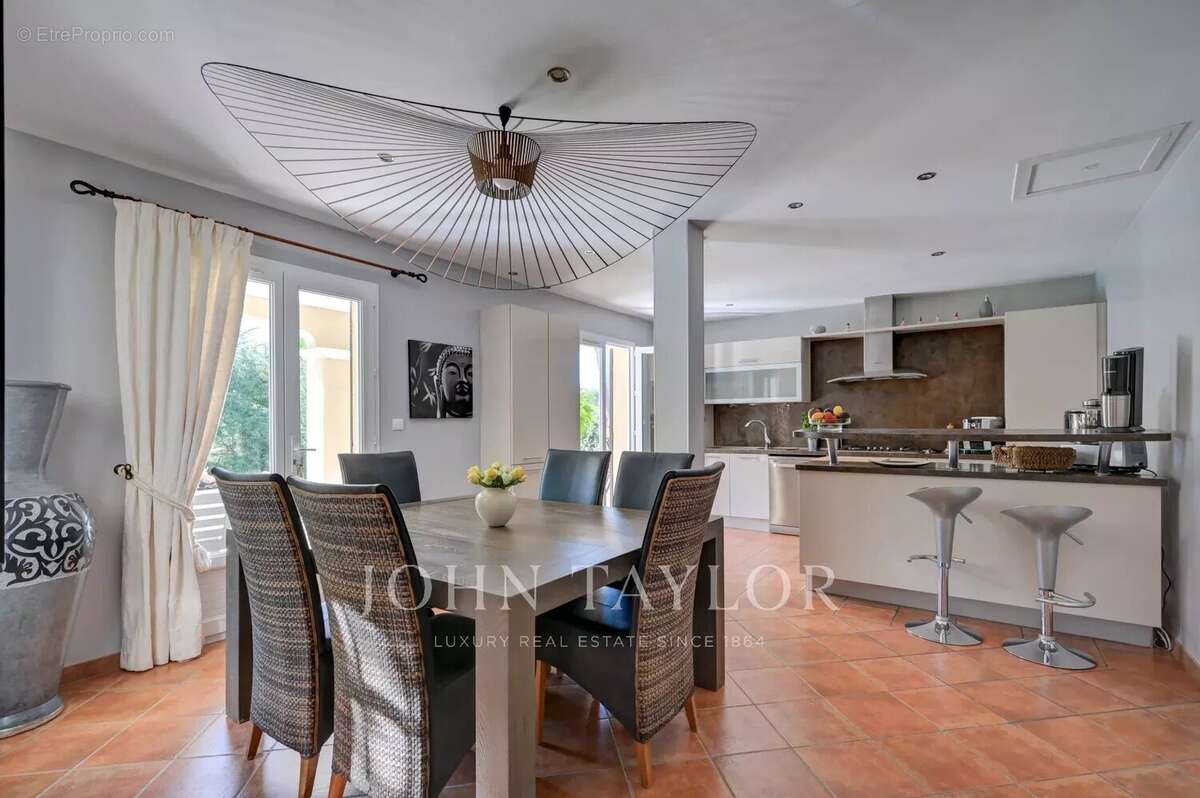 Maison à AIX-EN-PROVENCE