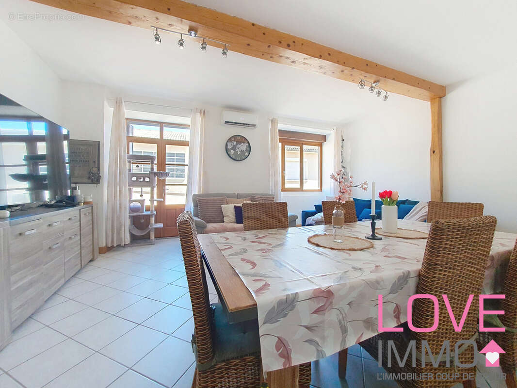 Maison à LES ABRETS