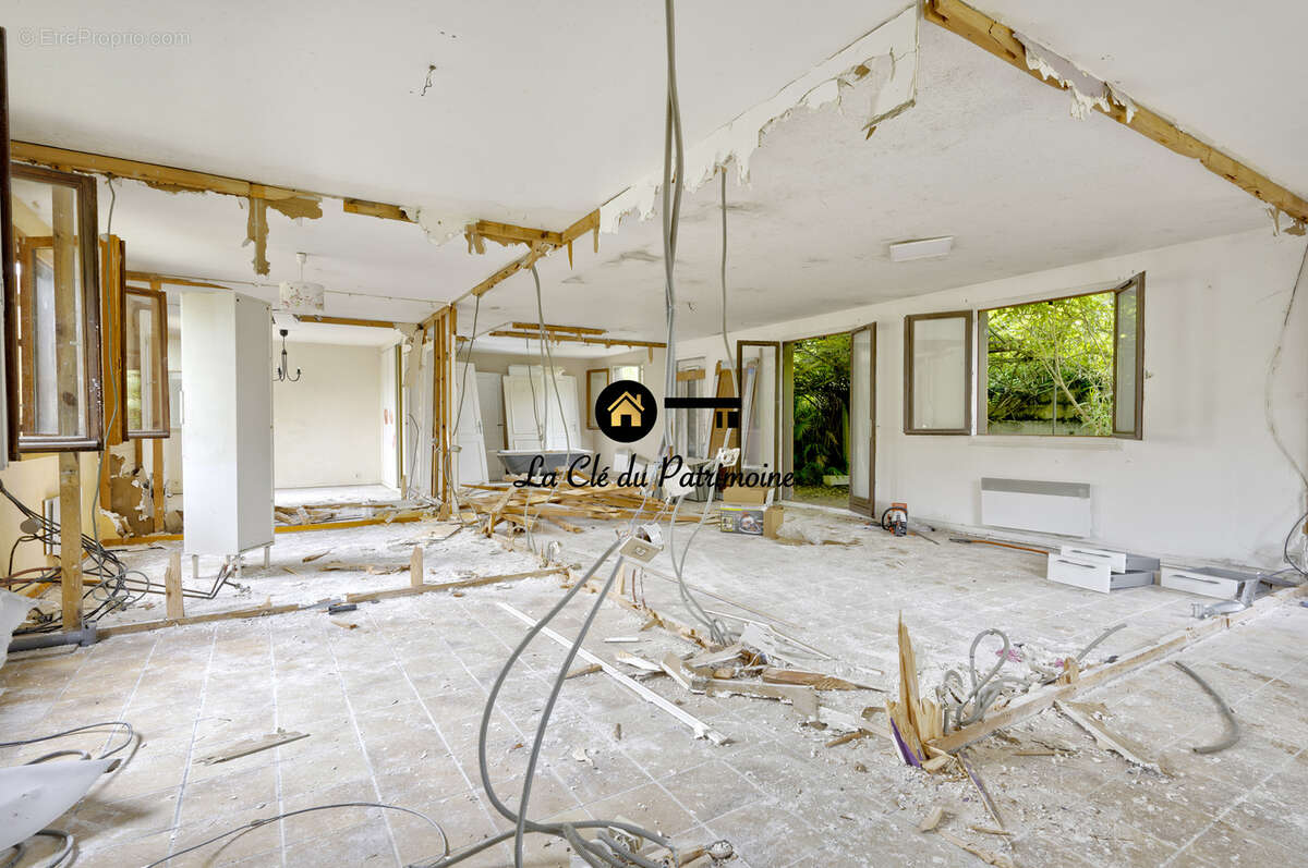 Maison avec terrain seconde ligne  plein sud  emplacement premium cauderan - photo 12