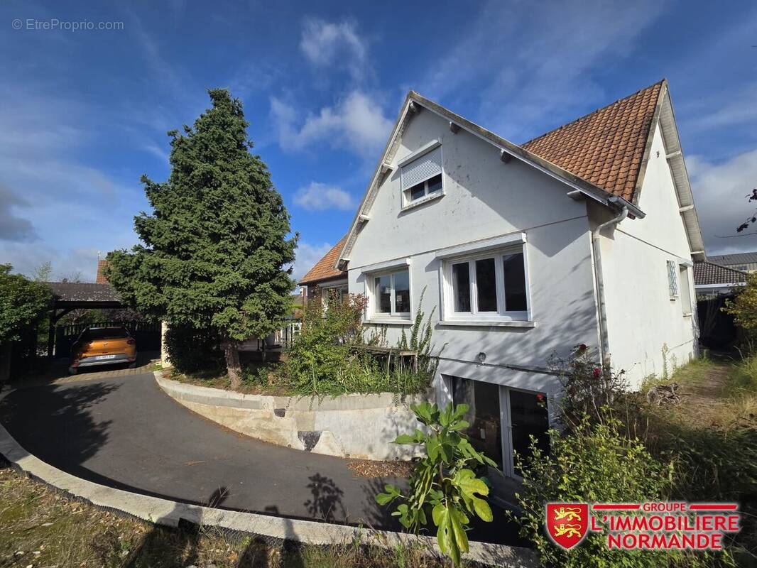 Maison à PONT-DE-L&#039;ARCHE