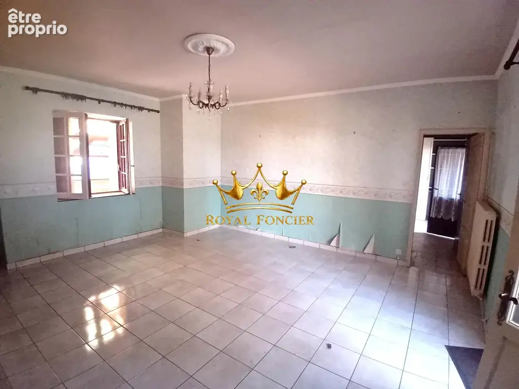 Salon de 22 m2 