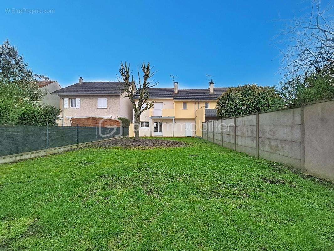 Maison à LIVRY-GARGAN