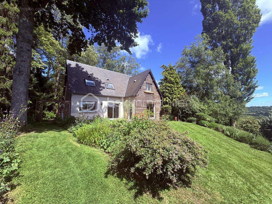 Maison à PONT-L'EVEQUE