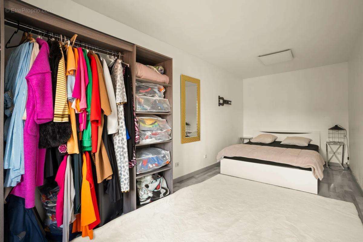 Maison à VAULX-EN-VELIN