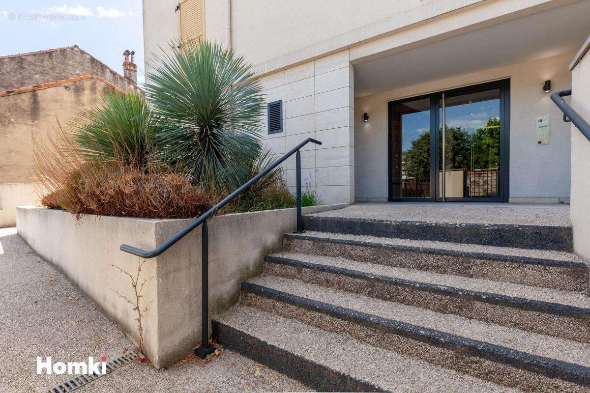 Appartement T2 de 41 m2 à Marseille 13011 - photo 8