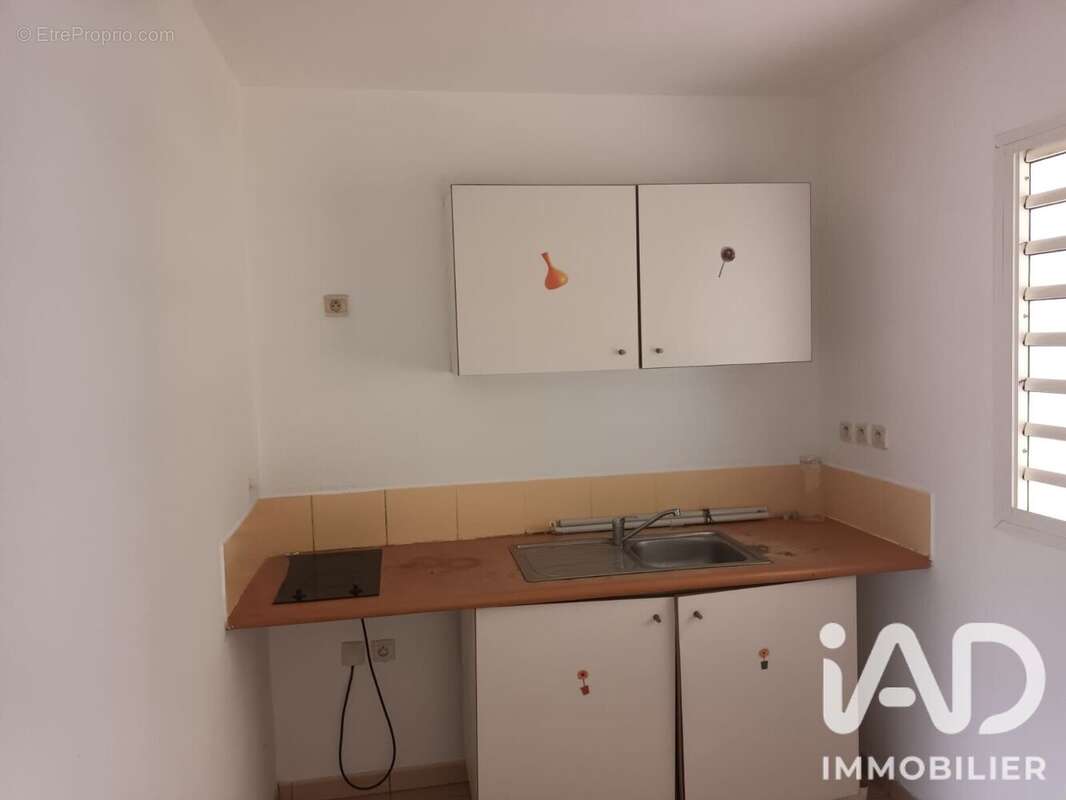 Appartement 46 m² à Les Abymes  - photo 8