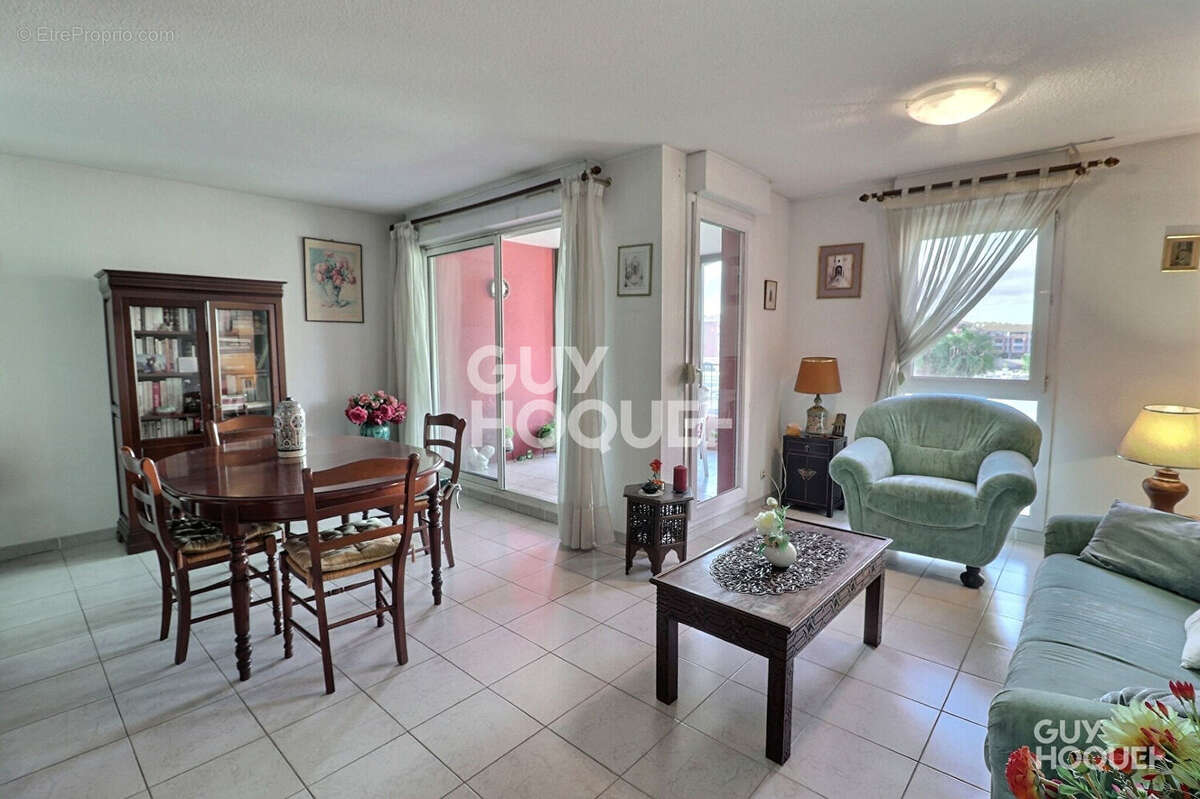 Appartement à LATTES