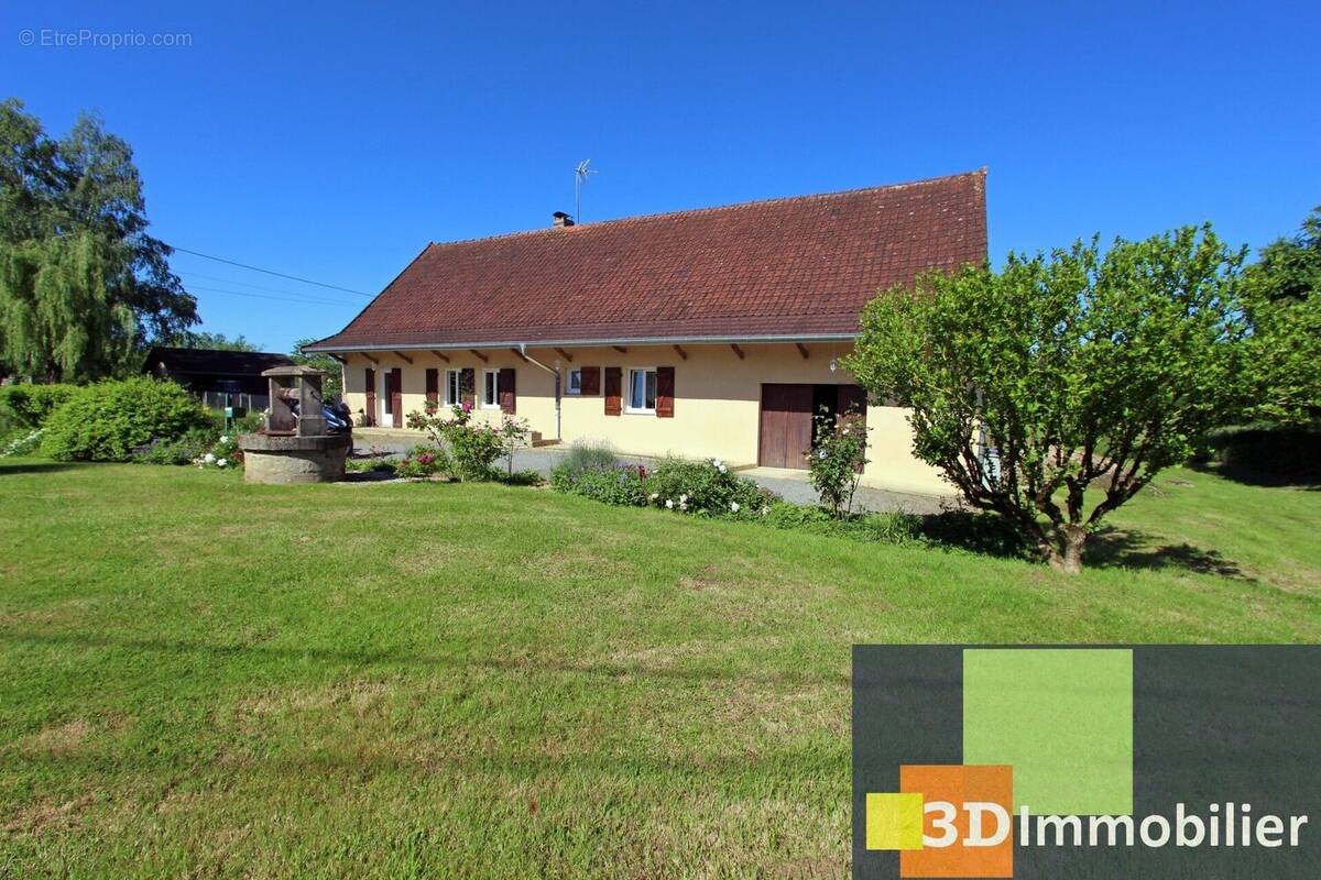 Photo 1 - Maison à SELLIERES